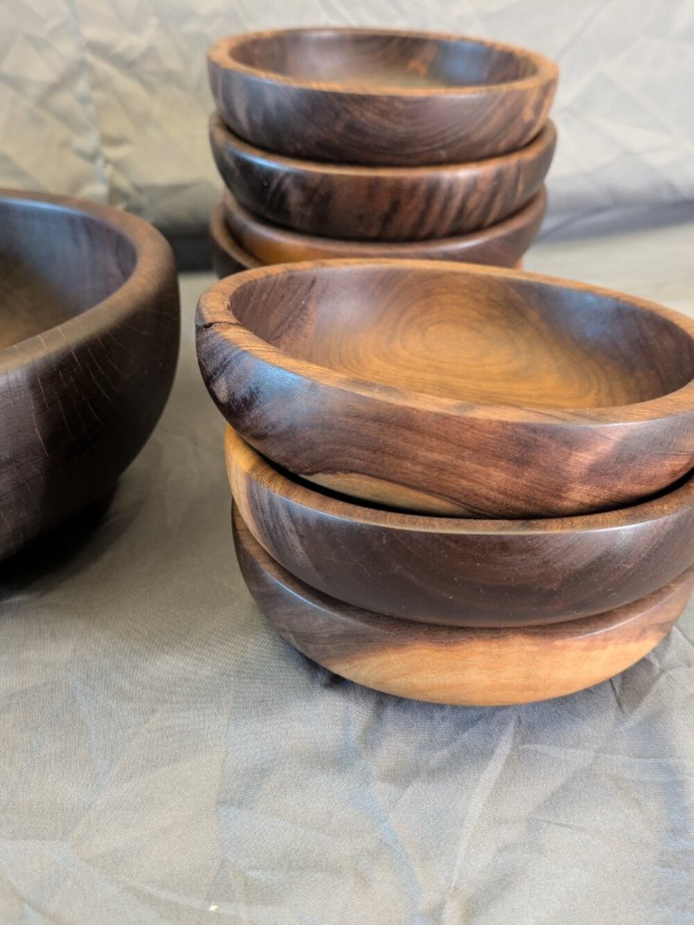 Vintage Wooden Salad Bowl Set - Picture 3 of 6